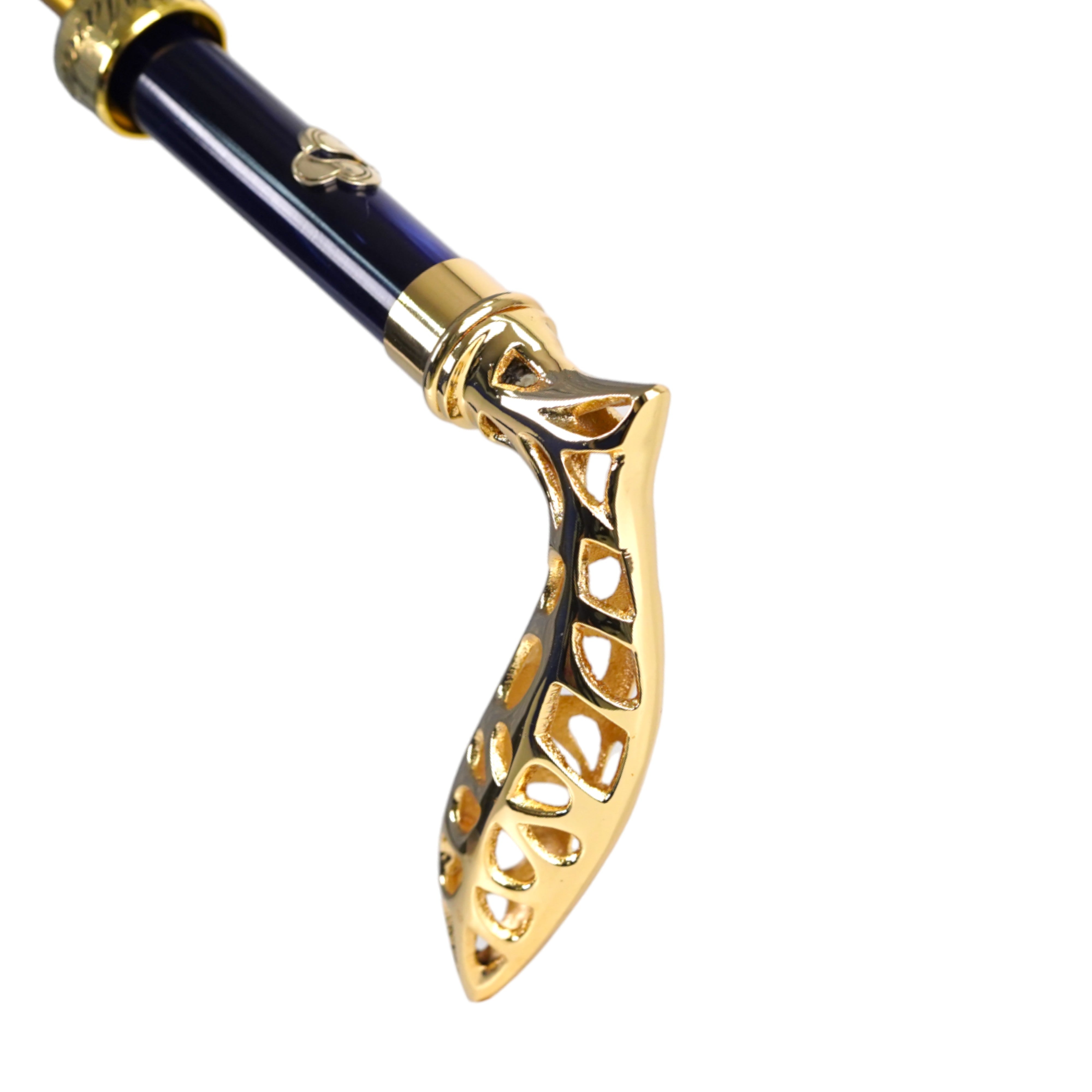 Paraguas elegante con mango de metal de filigrana y diseño de lirio