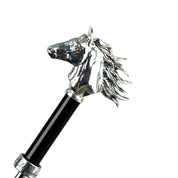 Elegante paraguas de lunares con mango de caballo bañado en plata