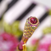 Ombrello artigianale a fiori rosa con manico in cristallo e squisiti dettagli dipinti a mano