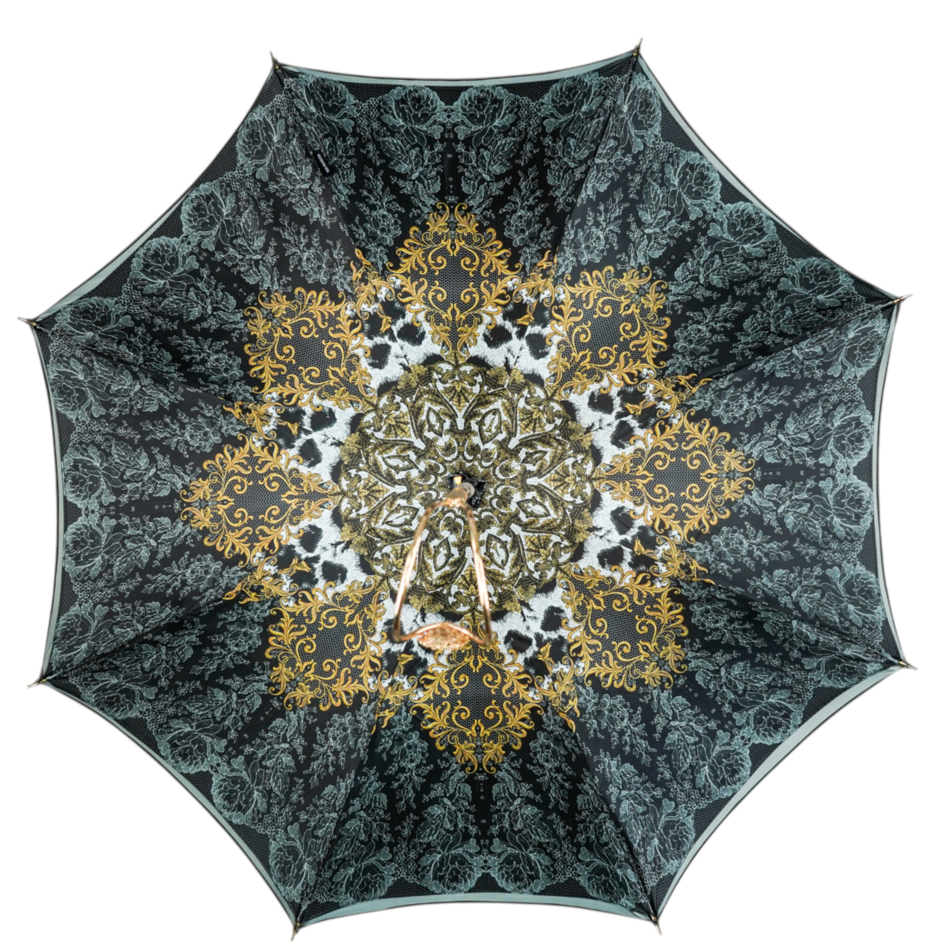 The Baroque Touch – An Umbrella of Timeless Drama