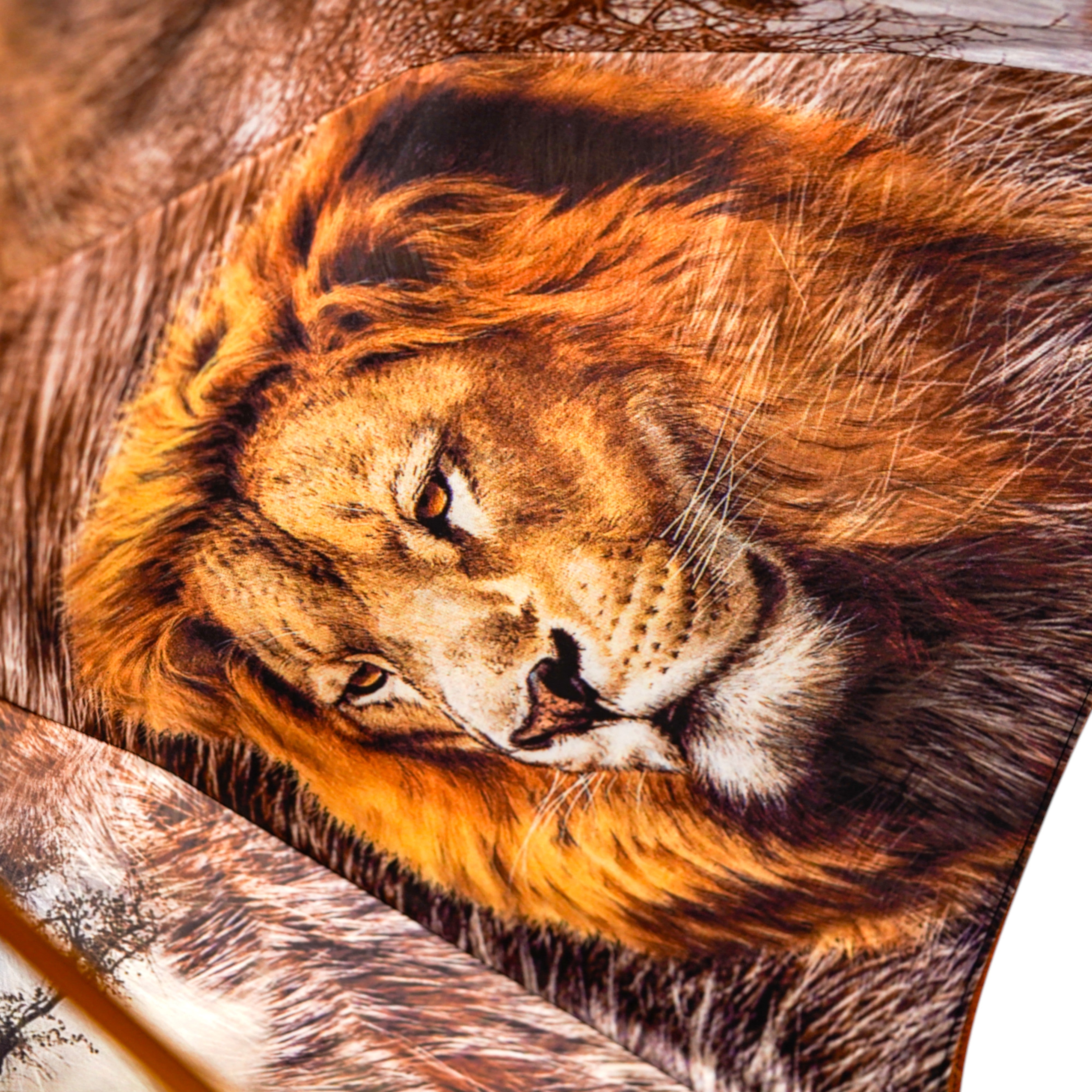 Regal Elegance from the Heart of the Savannah - Goldplated 24K Lion handle