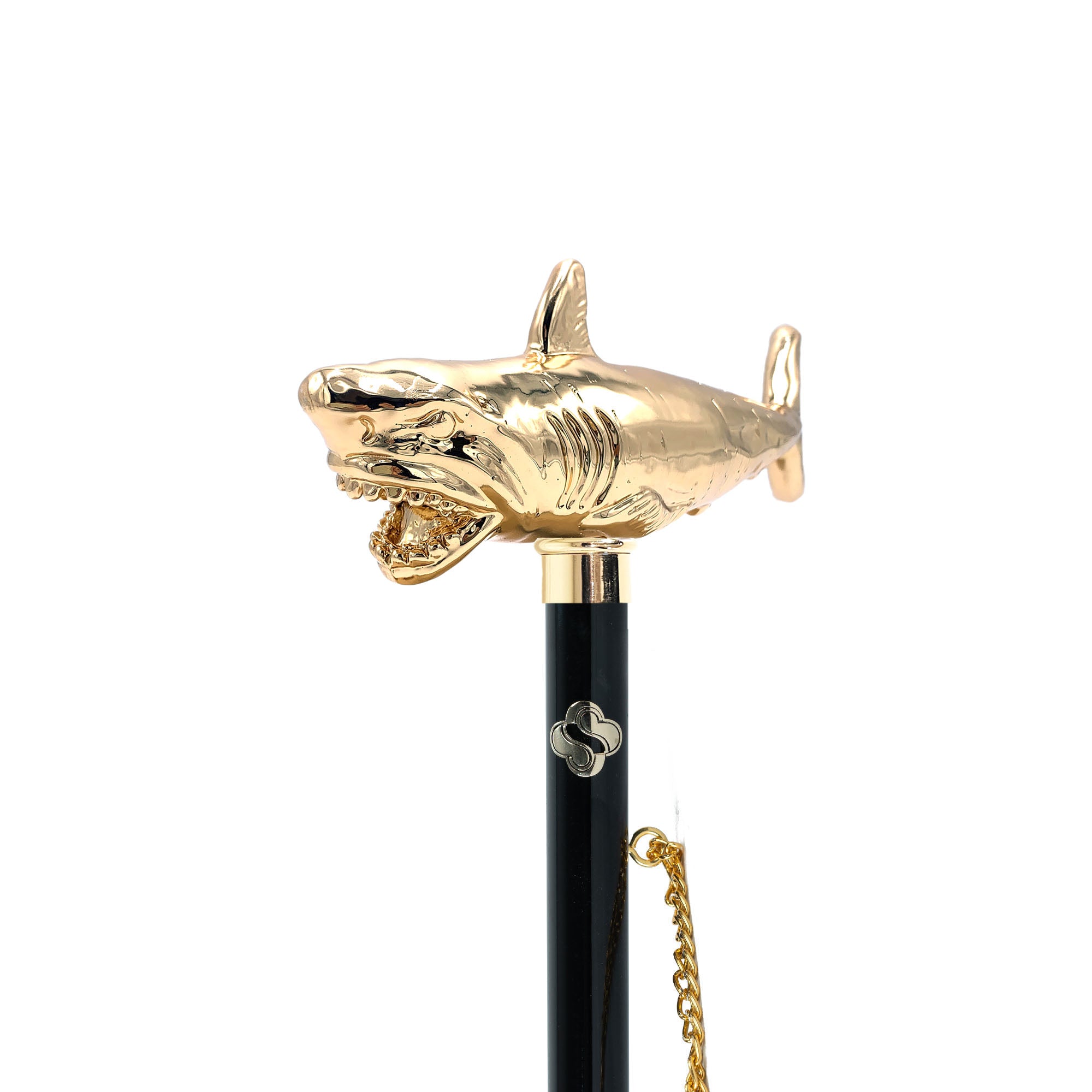 Shark Finesse: Exquisito calzador con inspiración oceánica
