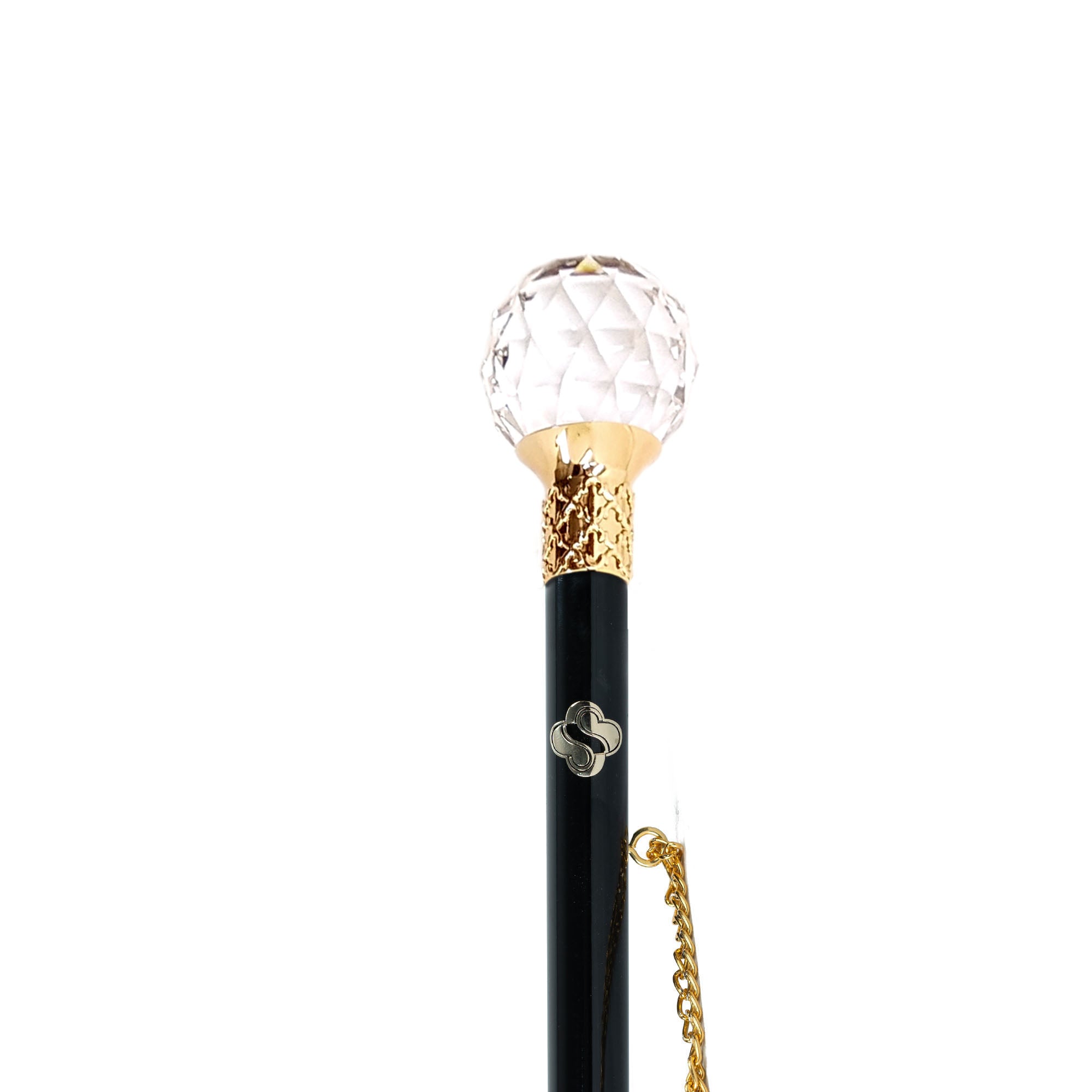 Esplendor Real: Calzadores de cristal de lujo hechos en Italia