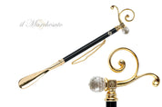 Elegancia Esculpida: Calzador Italiano con Cristal Dorado
