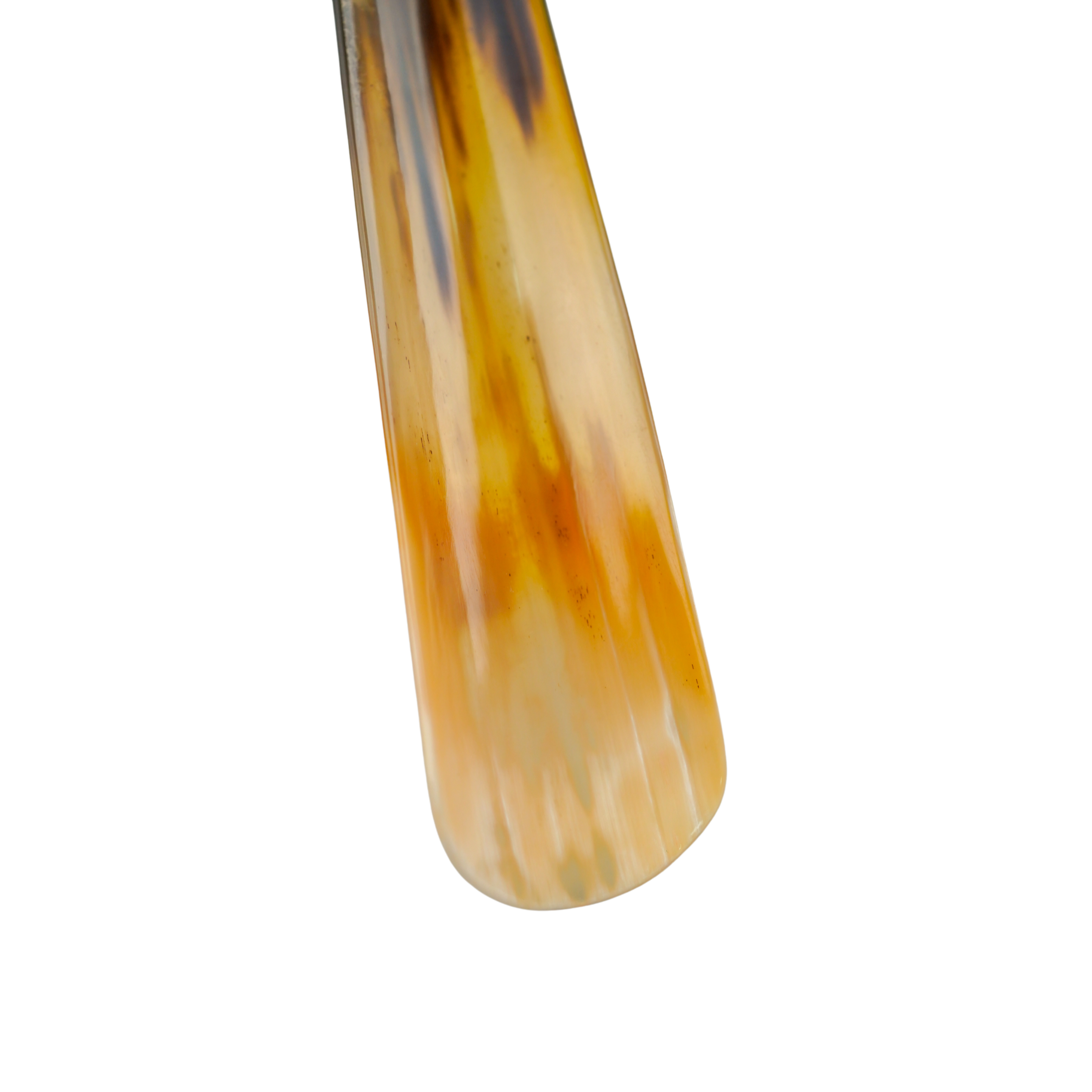 Calzador de cuerno – Elaborado por artesanos, inspirado en la naturaleza - Color claro