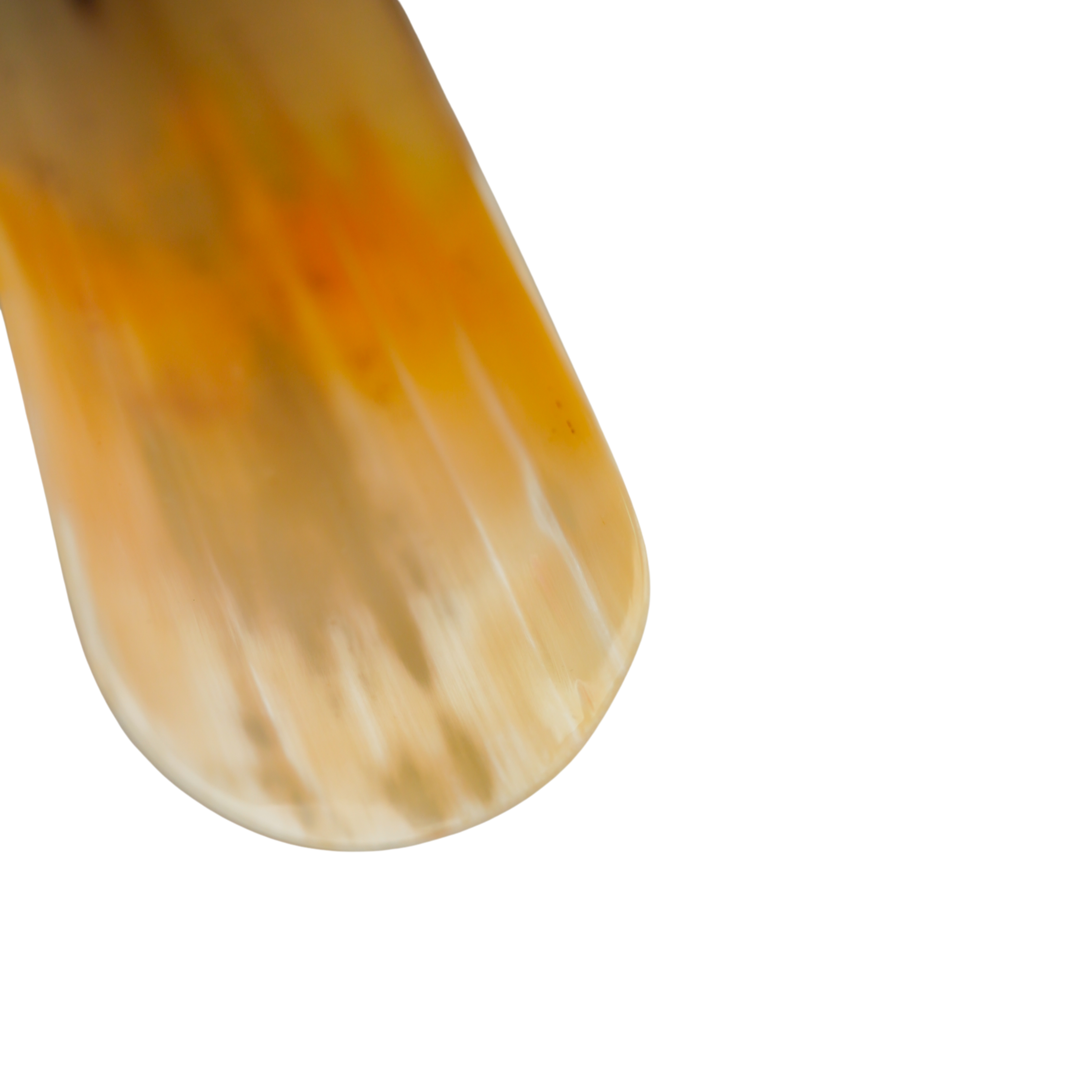 Calzador de cuerno – Elaborado por artesanos, inspirado en la naturaleza - Color claro