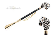 Zebra Zing: Calzador chapado en oro de 24 quilates con mango de cebra pintado a mano