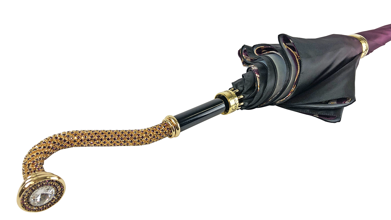 Exclusive Plume design