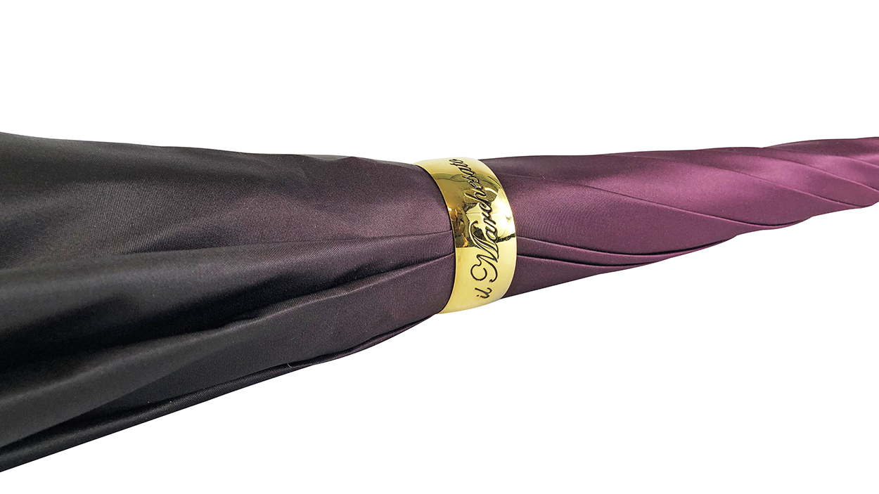 Exclusive Plume design