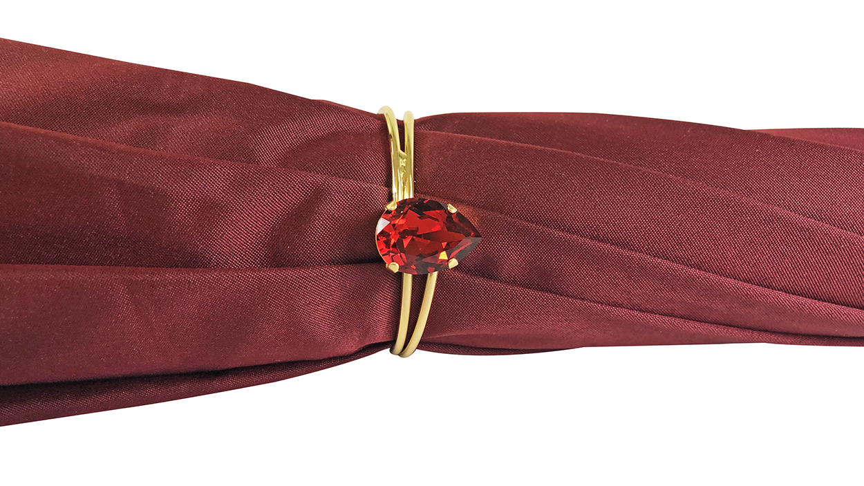 Burgundy shimmering with internal lace design