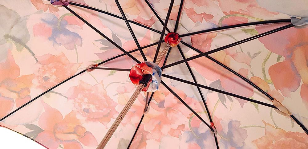 Beautiful Flowered Parasol - il-marchesato